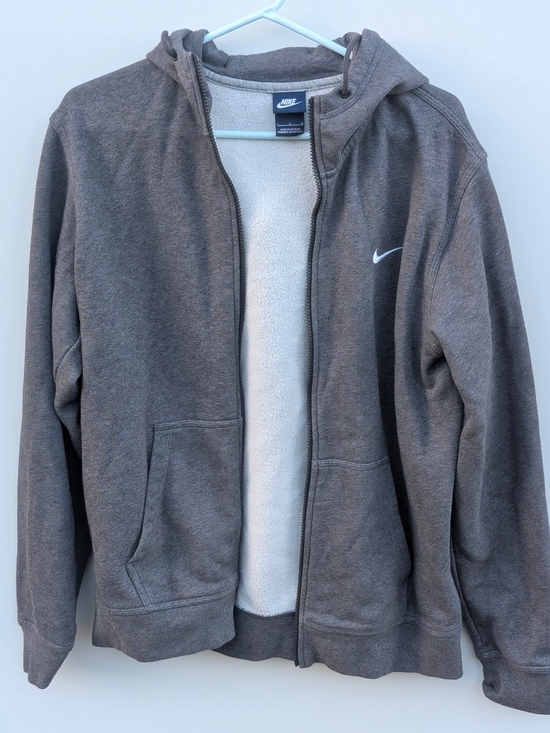 Nike Other - Y2K Nike Men’s Grey Fleece-Lined Hoodie